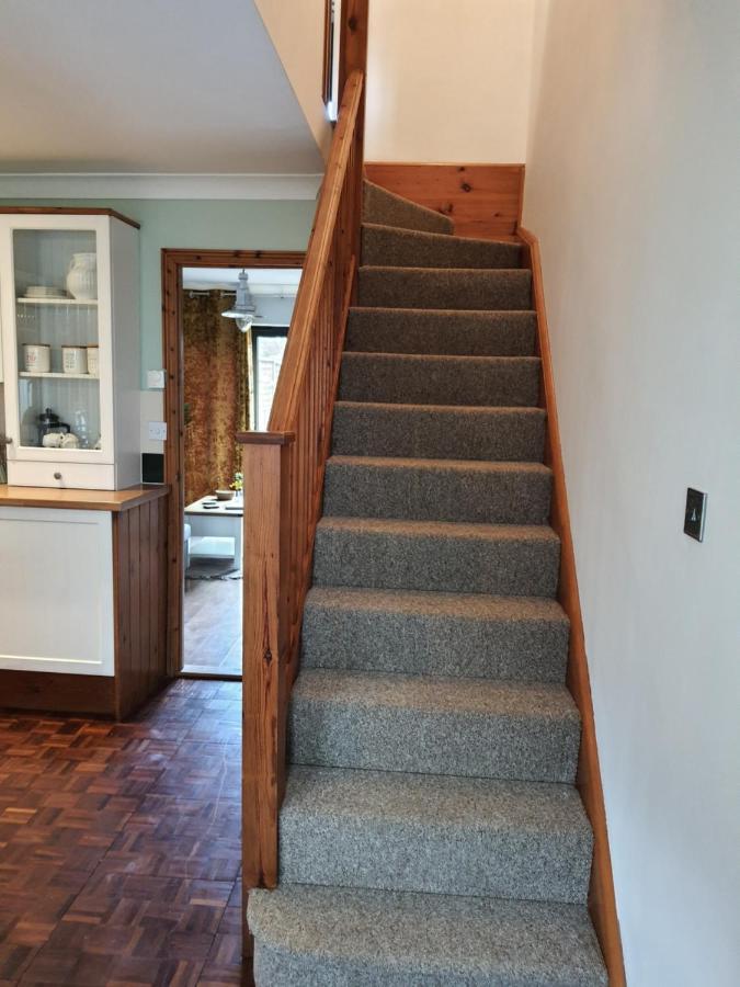 Country Style, 2 Bedroom House, Parking And Superb Location نورويش المظهر الخارجي الصورة